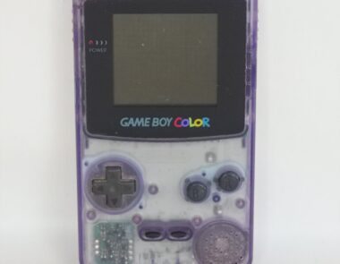 Frihet på AA Batteri-Game Boy Color