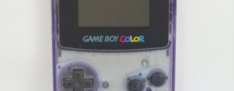 Frihet på AA Batteri-Game Boy Color